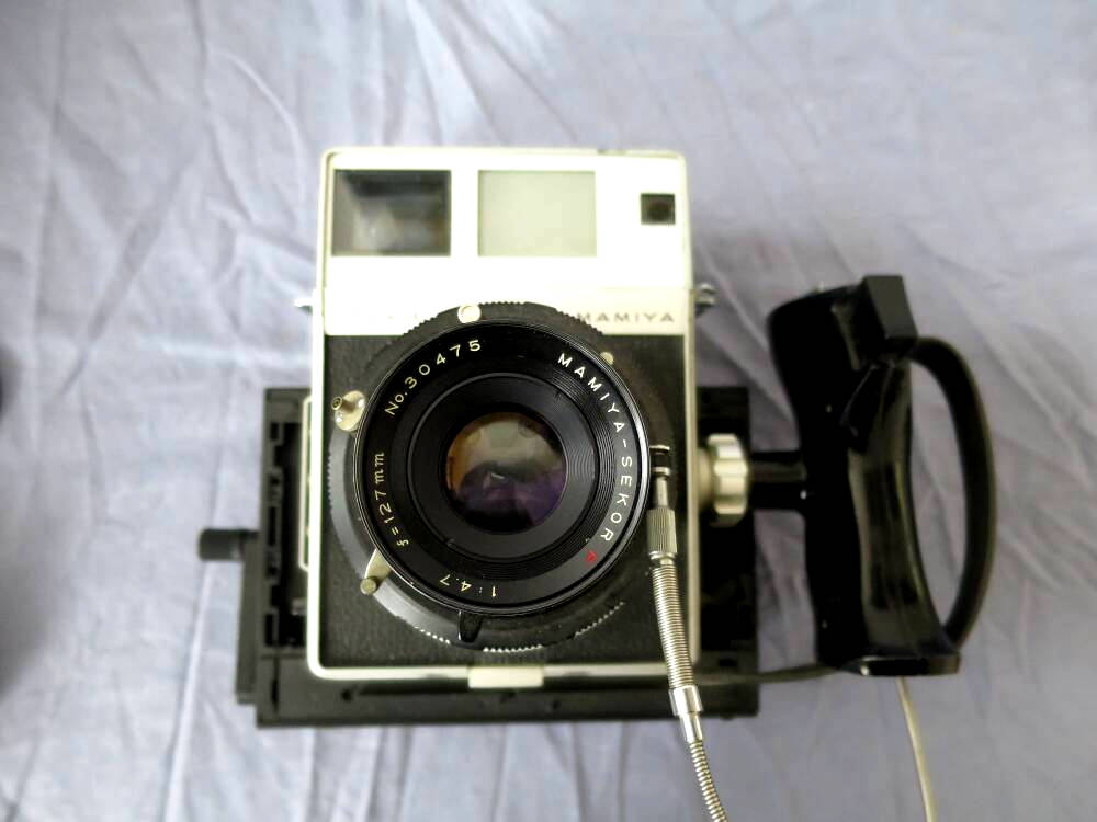 ../jpgother/mamiya_uni_instax_IMG_9170.JPG